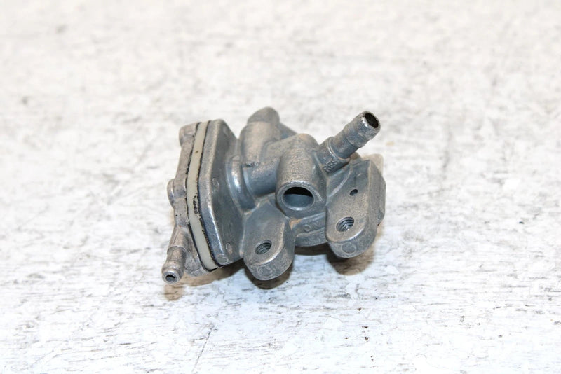 2004 Kawasaki Kfx 700 Oem Fuel Petcock 51023-0733 AK30