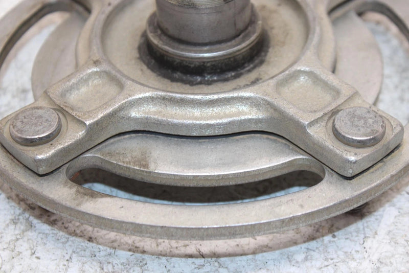 1998 Suzuki Quadrunner 250 Oem Rear Wheel Hub 64110-19B11 AS13