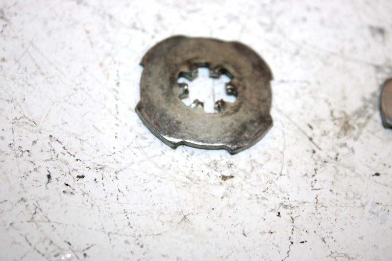 89 Polaris 500 Oem Washer Shakeproof (Pair) 7577902 7577908 SP133