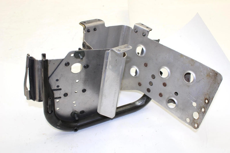 2002 Yamaha Sx Viper Oem Left Foot Rest Foot Well 8EK-21960-09-00 SY109