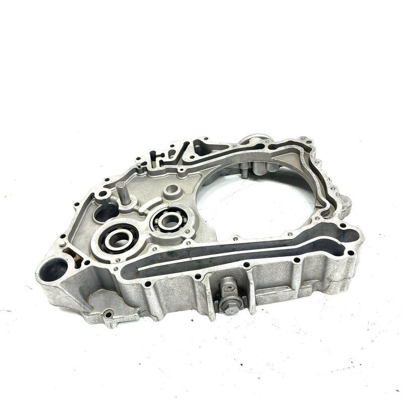 2003 Bombardier Traxter 500 4x4 Automatic OEM Clutch Housing 420211921 AB15