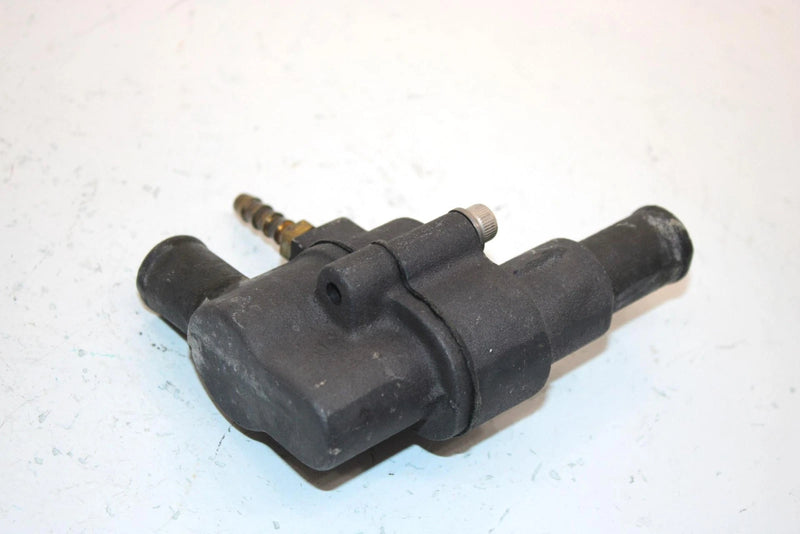 93 Polaris Sl 750 Oem Thermostat Housing 5130956 5130957 JP25