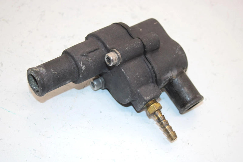 93 Polaris Sl 750 Oem Thermostat Housing 5130956 5130957 JP25
