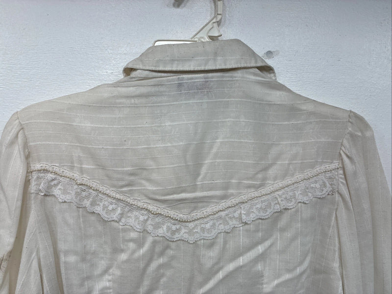 New Women’s Stage West White Pearl Long Sleeve Button Up Size Medium YY-75