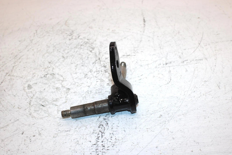 2005 Polaris Sportsman 90 Oem Front Right Steering Knuckle 0450917 AP174