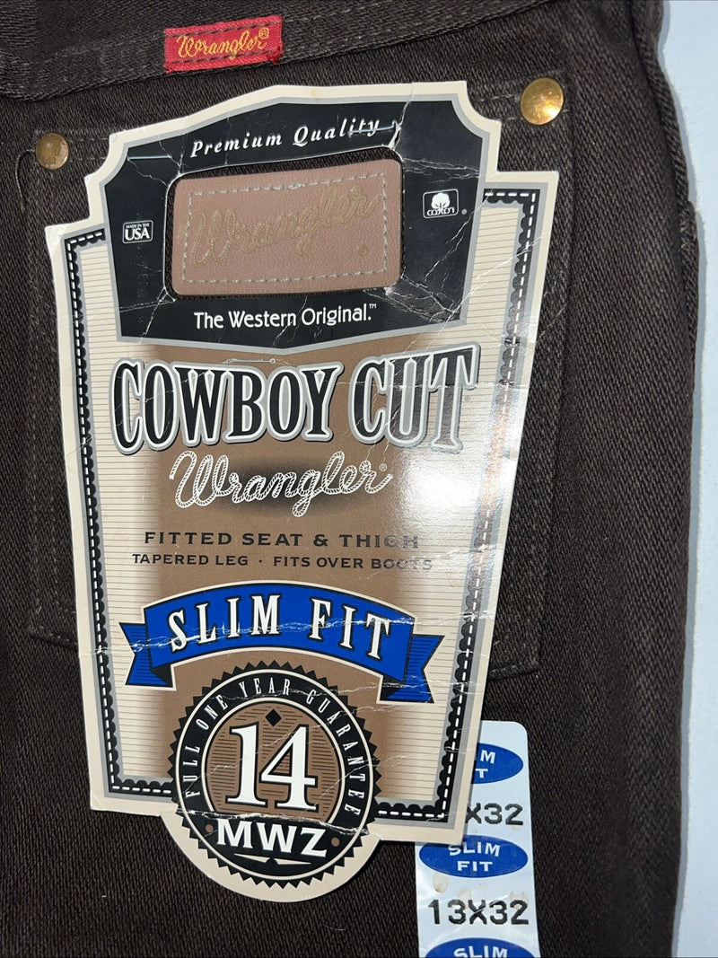 New Men’s Brown Cowboy Cut Slim Fit Wrangler Jeans. 13x32 G-6