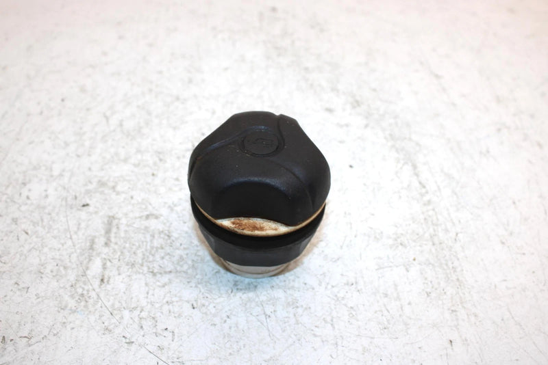 2001 Sea-doo Gtx Oem Oil Filler Neck 275000212 JS52