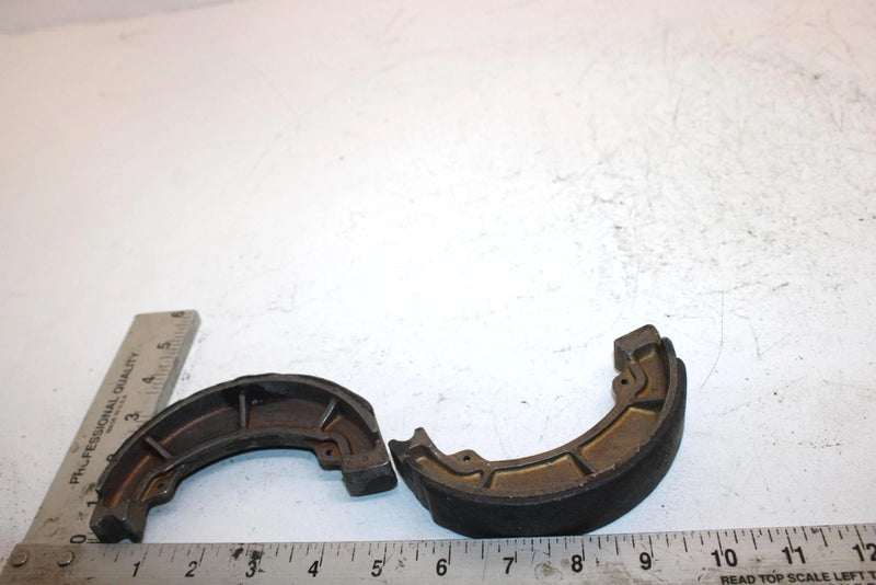 1985 Honda Atc125ma Oem Rear Brake Pads 06430-HF7-000 AH44