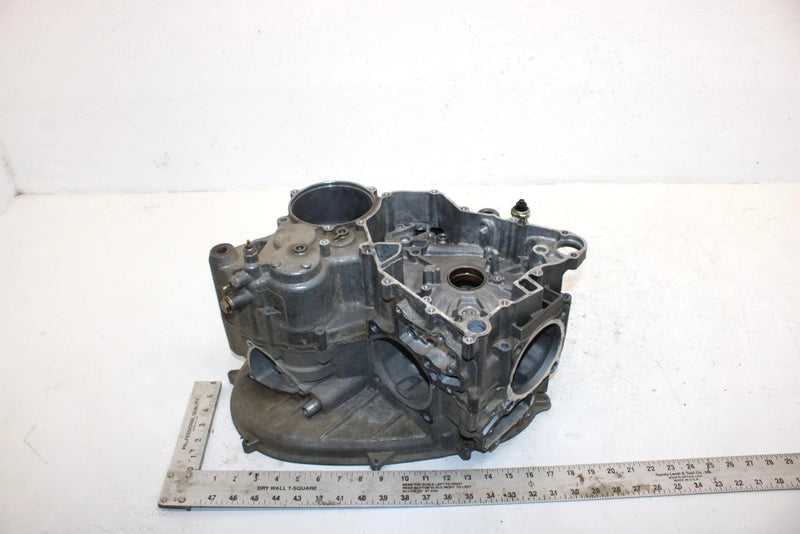 2005 Arctic Cat Atv 650 Oem Crankcase 3201-444 AA27
