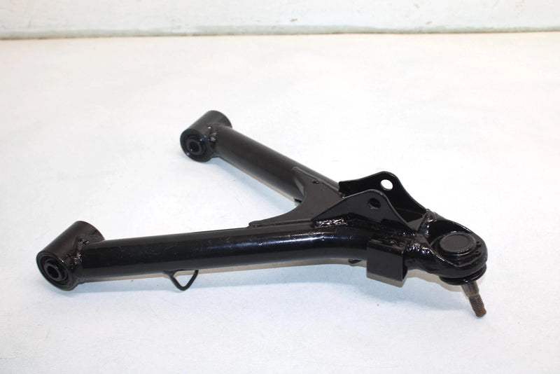 96 Kawasaki Bayou 400 4x4 Oem Front Right Upper A Arm 39007-1210 AK11