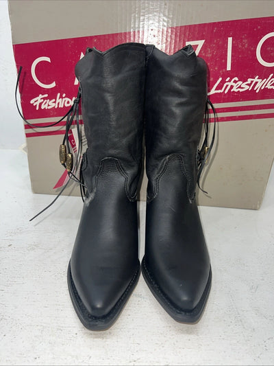 New Women’s Black Capezio Cowboy Boots. L 870  6.5 6 1/2 M. 19-92