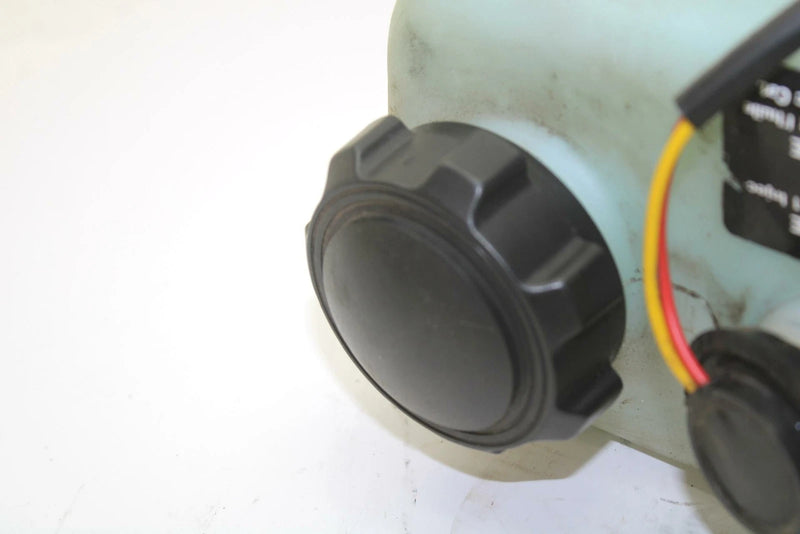 96 Arctic Cat EXT 580 OEM Oil Tank 0670-239 SA103