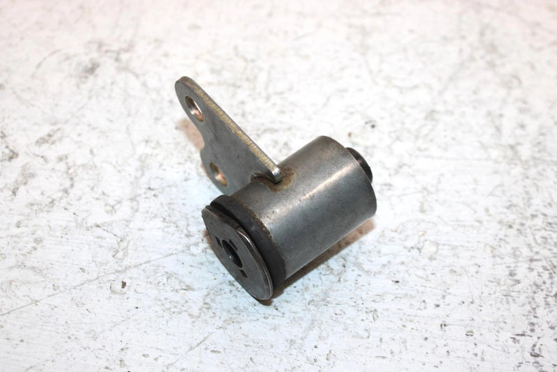 2004 Yamaha  Bruin 350 Oem Upper Engine Mount 5UH-F1316-01-00 AY24