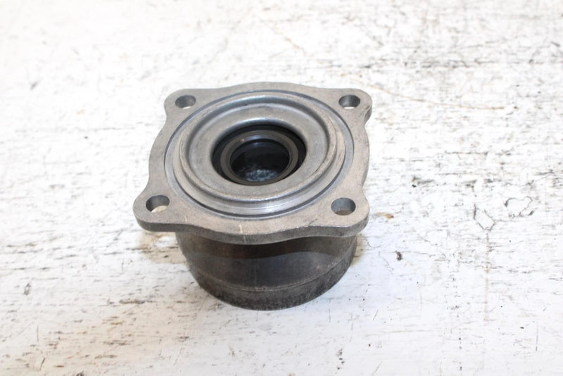 1992 Kawasaki Bayou 220 Oem Driveshaft Housing 41046-1084 AK35