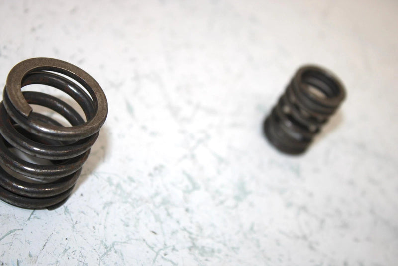 92 Kawasaki Bayou 300 4x4 Oem Valve Spring Set 12007-014 12007-013 AK14