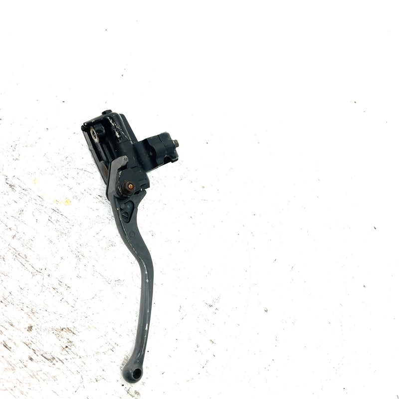 88 Honda FourTrax 300 4x4 OEM Front Brake Master Cylinder 45500-HC5-006 AH89