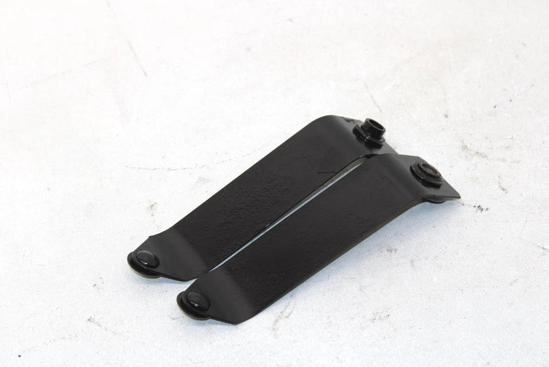 1995 Polaris Xplorer Oem Rear Fender Bracket Pair 5220902-067 Q1483