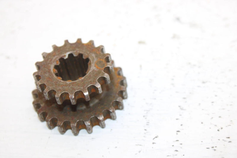 2004 Arctic Cat V2 650 Oem 2nd 21/17T Gear 3201-084 AA28