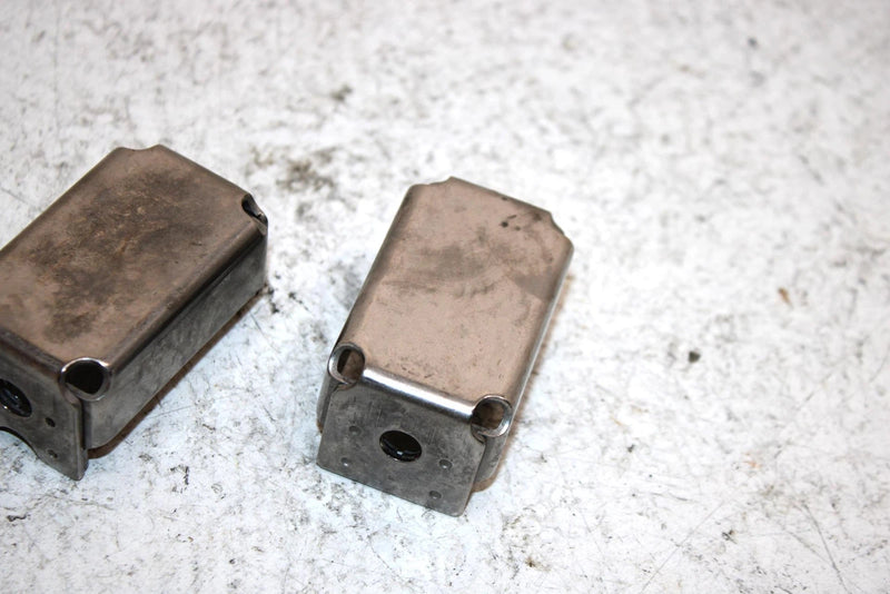 1993 Yamaha Waverunner 650 Oem Short Fuel Tank Bracket Pair EU0-67777-03-00 JY23