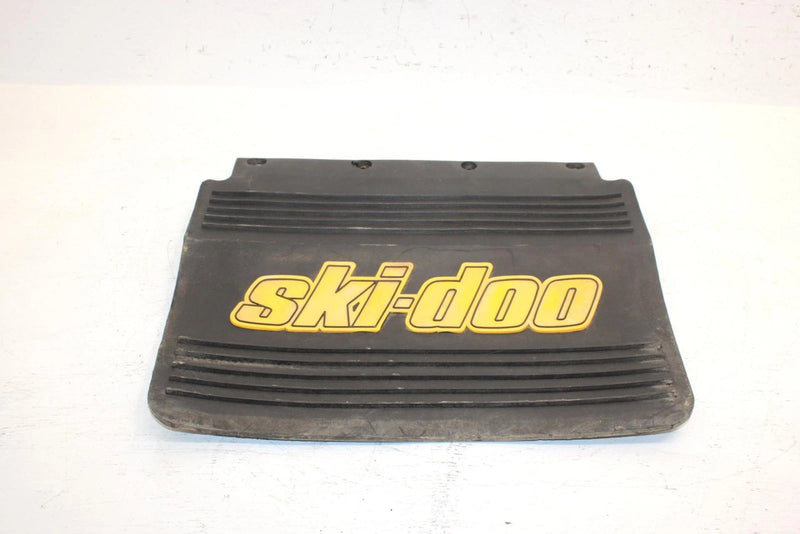 1996 Ski-doo Mxz 583 Oem Snowflap 572030100 SS11