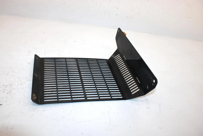 99 Polaris Scrambler 400 4x4 Oem Radiator Guard 5242997-067 AP55