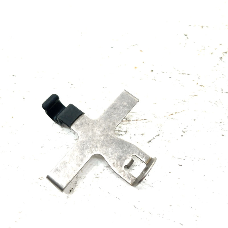 1998 Yamaha WaveRunner XL1200 OEM Bilge Screen Clamp EW2-67618-00-00 JY26