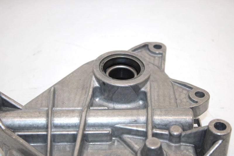 01 MXZ 700 Oem Chaincase/ Cover 504152027 504151776 SSS