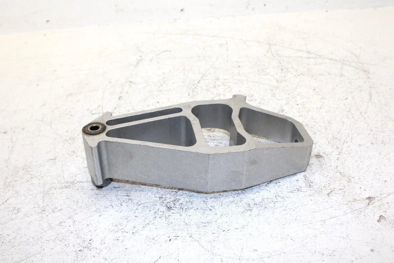 2013 Polaris 600 Rush Pro Oem Right Steering Knuckle 1823802 SP30.1