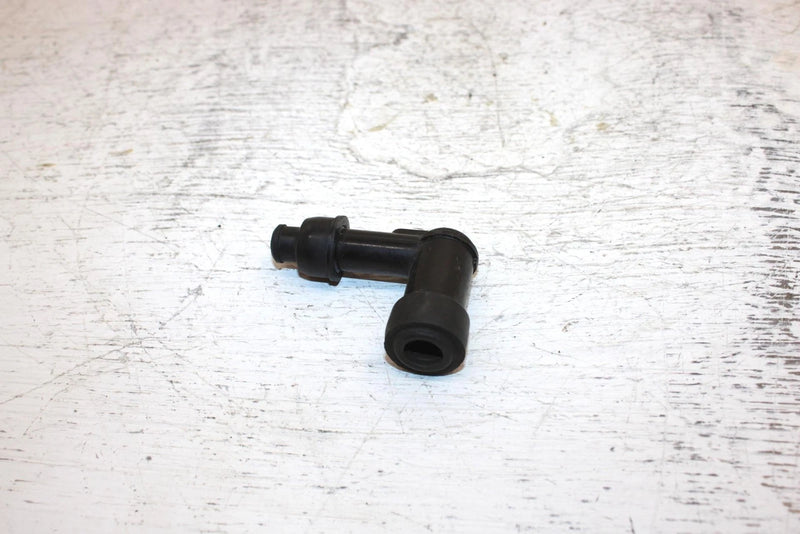 1997 Yamaha Vmax Sx 700 Triple Oem Plug Cap Assy 8DG-82370-00-00 SY10