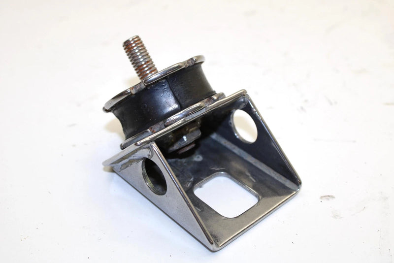 99 Ski-doo Mxz 500 Oem Motor Mount Support and Damper (Single) 570127700 B101