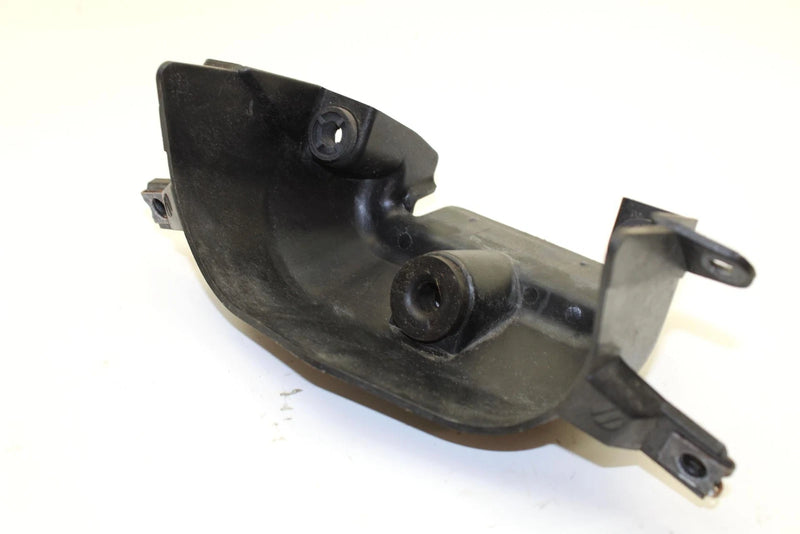 2005 Yamaha Rs Vector Oem Taillight Bracket 8FA-2117E-00-00 B227
