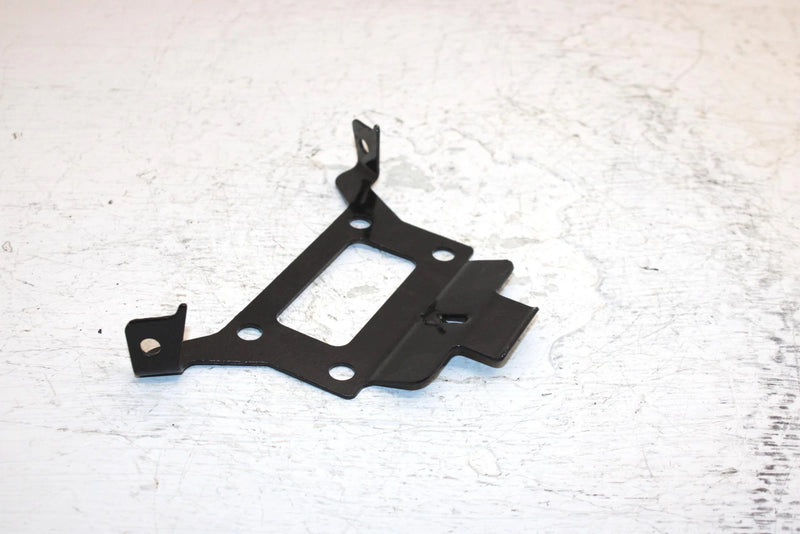 2003 Bombardier Quest 500 Oem Handlebar Cover Bracket 709400077 AB13 