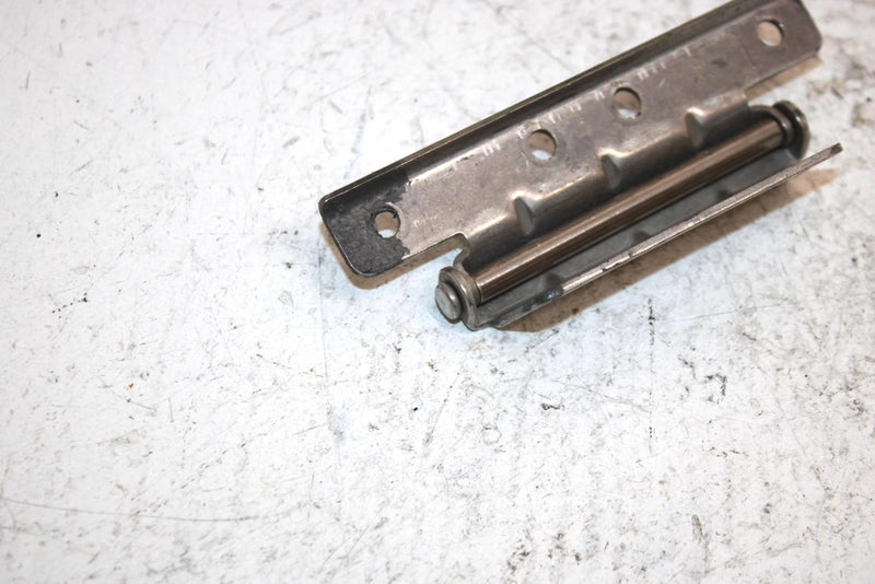 1998 Yamaha Waverunner Gp800 Oem Hood Hinge GP7-6517D-01-00 JY9