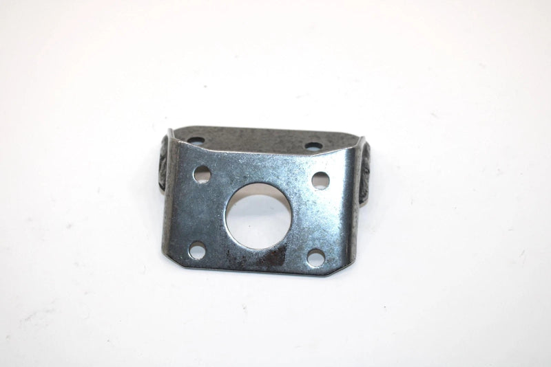 1988 Yamaha Xlv Oem Engine Mount Bracket 8K4-21411-00-00 SY128