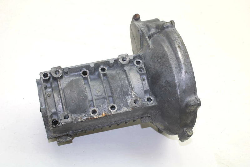 Yamaha OEM Crankcase  8j9-15100-01-00 SY45