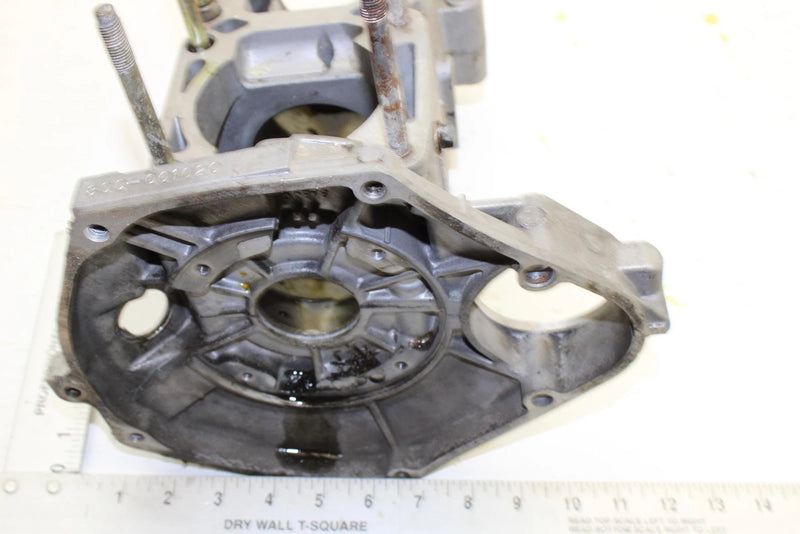 1996 Yamaha Vmax 600 Oem Crankcase 8AB-15100-01-00 SY83