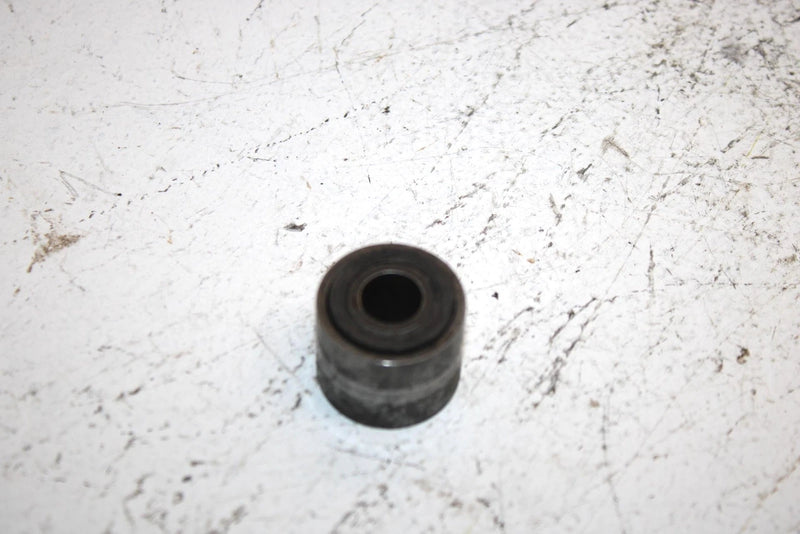 84 Yamaha Phazer Se Oem Engine Mount Bushing 90385-15025-00 90387-21515-00 SY9