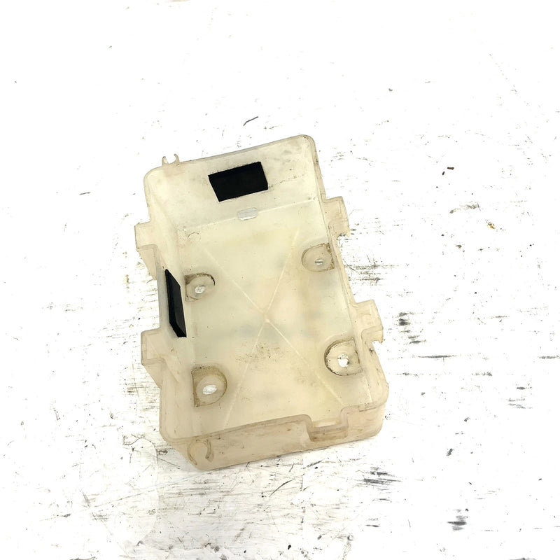 96-97 Yamaha WaveVenture 1100 WVT1100 OEM Battery Tray EW2-68211-00-00 JY14