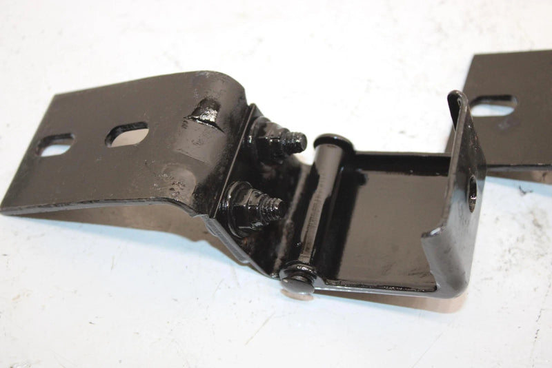 95 Polaris 500 Carb Oem Hood Hinge Black (Pair) 2635013-067 SP208