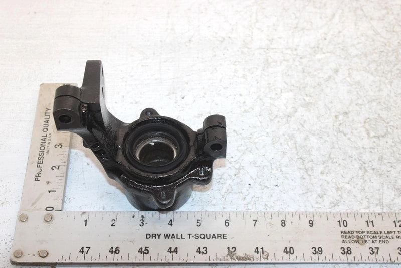 1998 Suzuki Quadrunner 250 Oem Right Steering Knuckle 51231-19B01 AS13