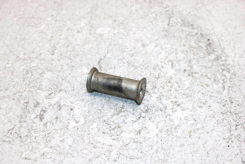 1999 Kawasaki Prarie 400 Oem Engine Mount Spacer 92027-275 AK28