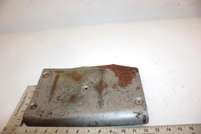 07 Yamaha Venture Oem Heat Shield 8FG-23892-00-00 SY23