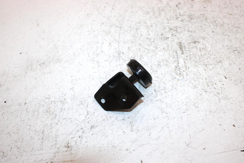 2001 Polaris Xplorer Oem Muffler Support W/Dampner 3022073 5243199-067 AP90