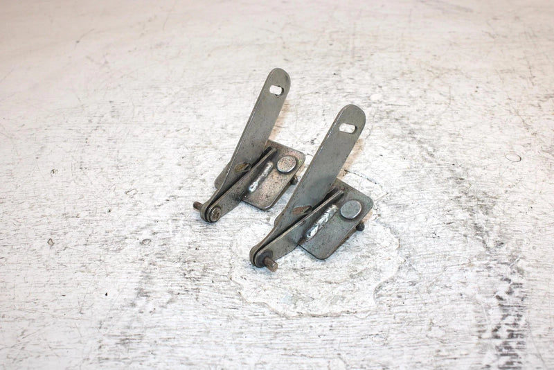1996 Ski-doo Mxz 440 Oem Hood Hinge Pair 517261000 SS13