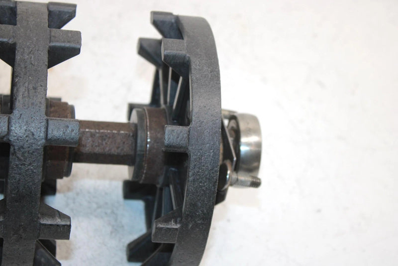 99 Polaris Xlt Touring Oem Drive Cog Axle Shaft W/Bearing 1590282 SP46