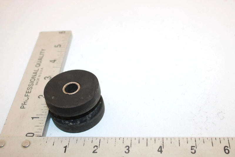 96 Polaris Indy 500 Carb Oem Engine Mount 5410390 Q1832