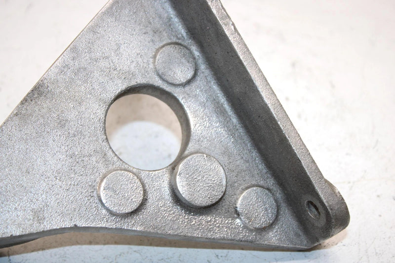97 Arctic Cat Cougar Oem Front Left Engine Bracket 0745-057 SAS
