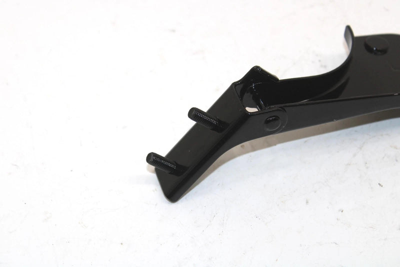 1988 Yamaha Bravo Oem Right Hinge Assembly 8R4-77140-00-00 SY72