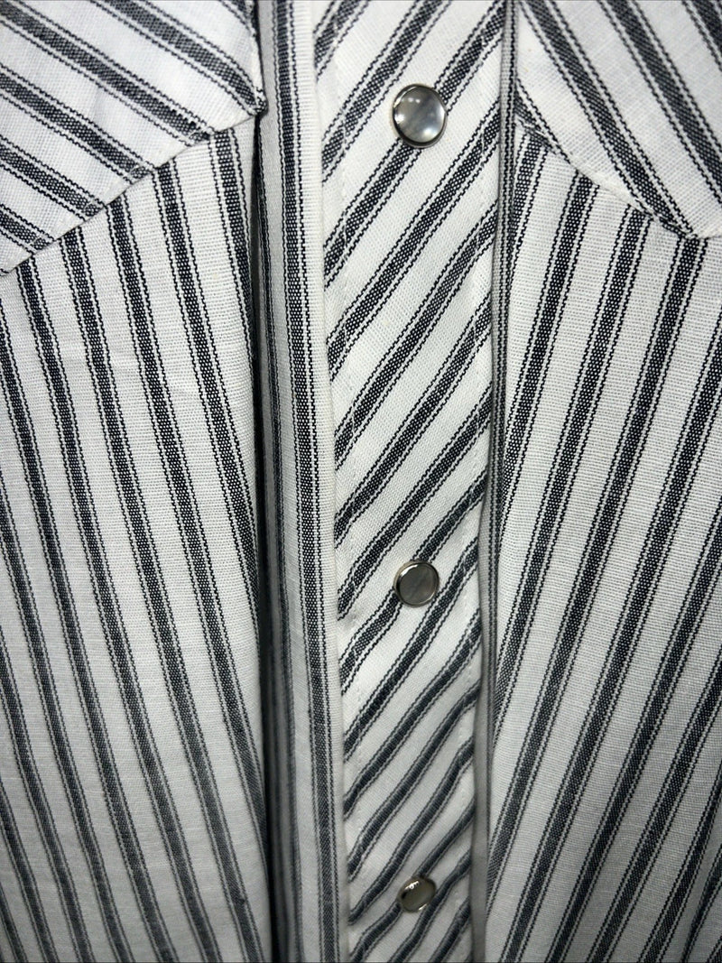 New Men’s Stripped Champion Westerns Pearl Snap Long Sleeve Shirt. 16x34 L P-26