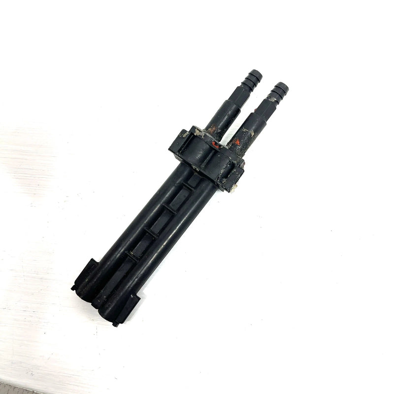 96-98 Sea-Doo GTI OEM Water Outlet 271000366 JS66